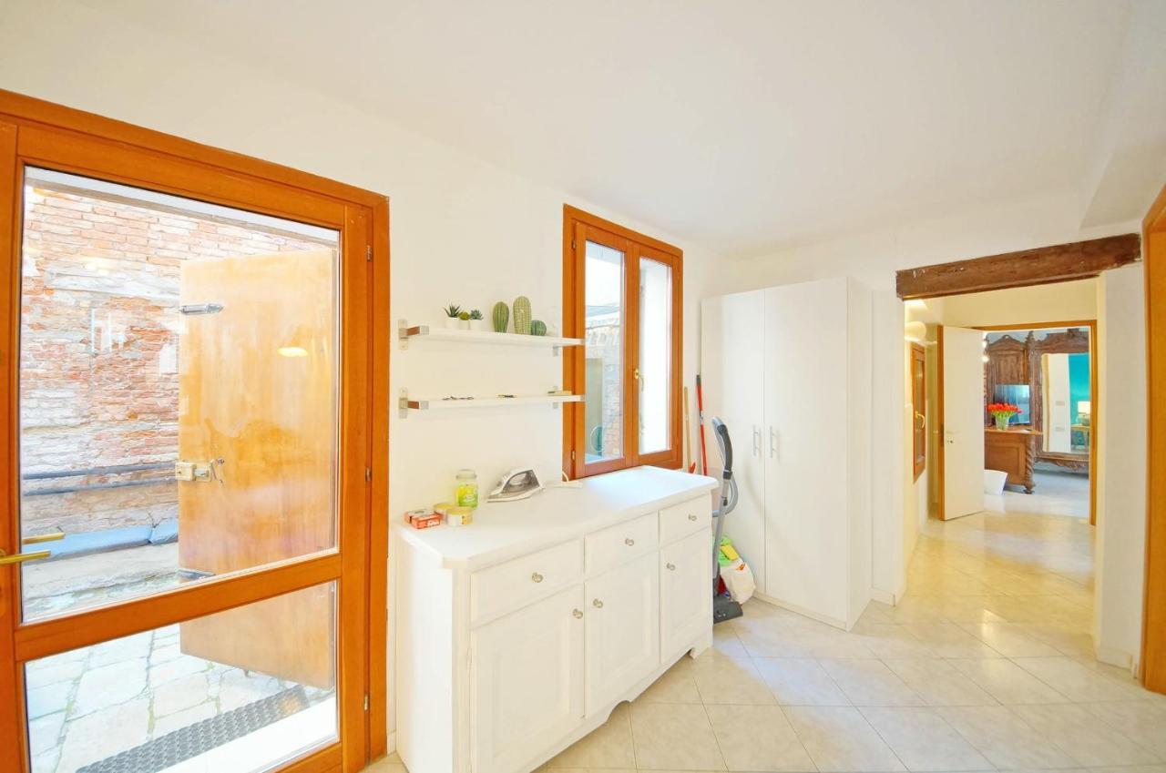Gondola View Apartment Veneza Exterior foto